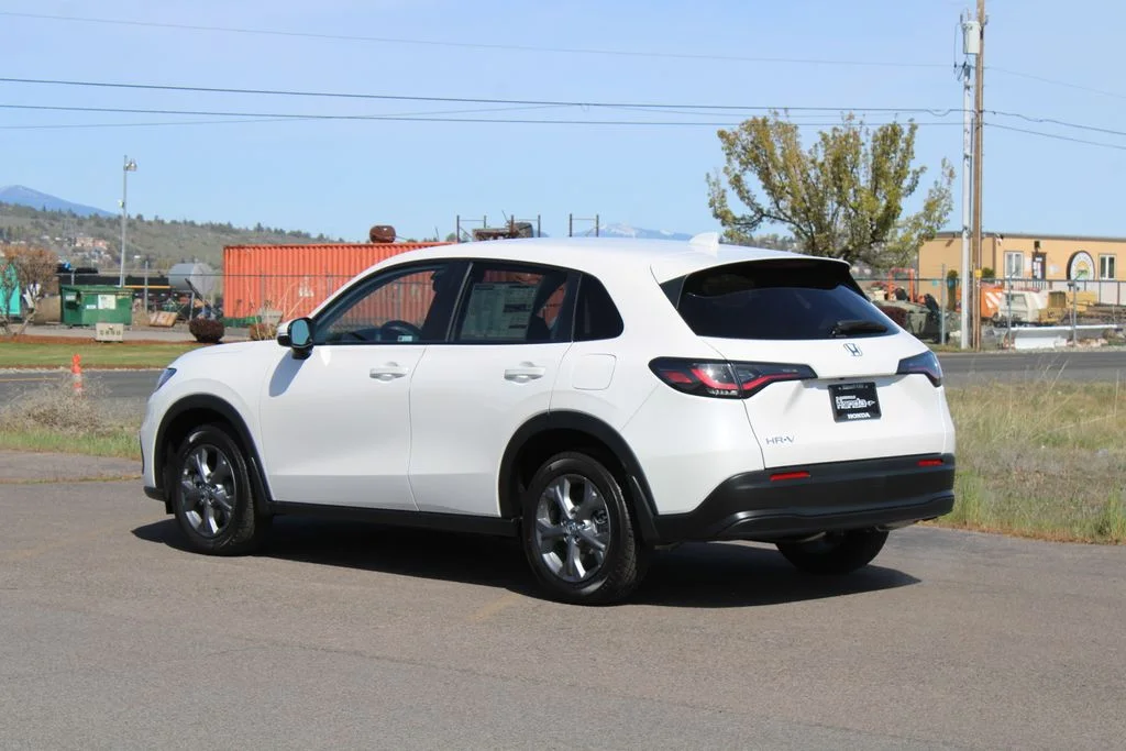 New 2026 Platinum White Pearl Honda AWD LX image 4