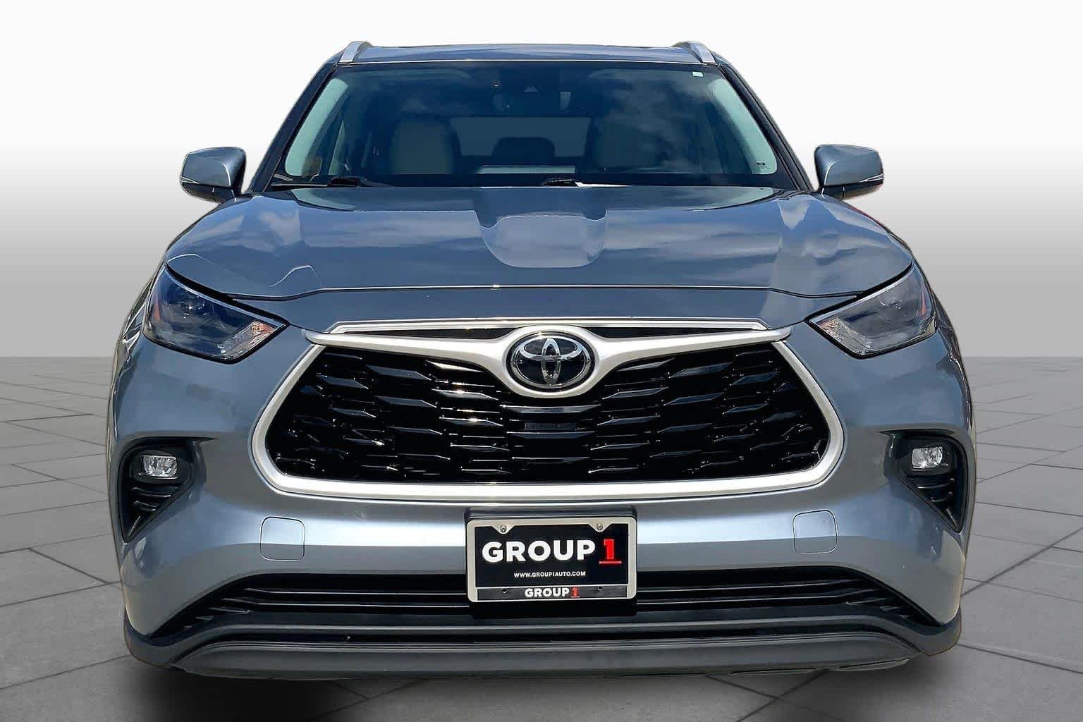 Pre-Owned 2023 Toyota Highlander XLE