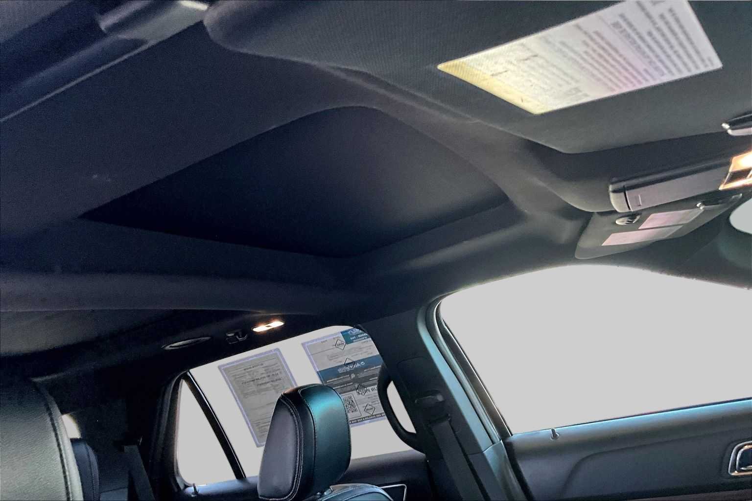 Used 2018 Gray Ford Limited image 14