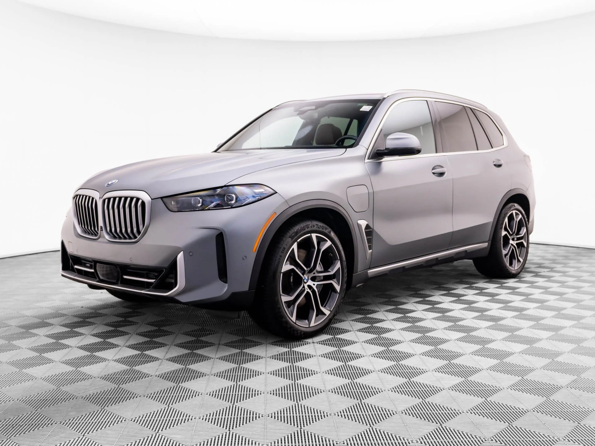 Certified Used 2026 Gray BMW xDrive50e image 1