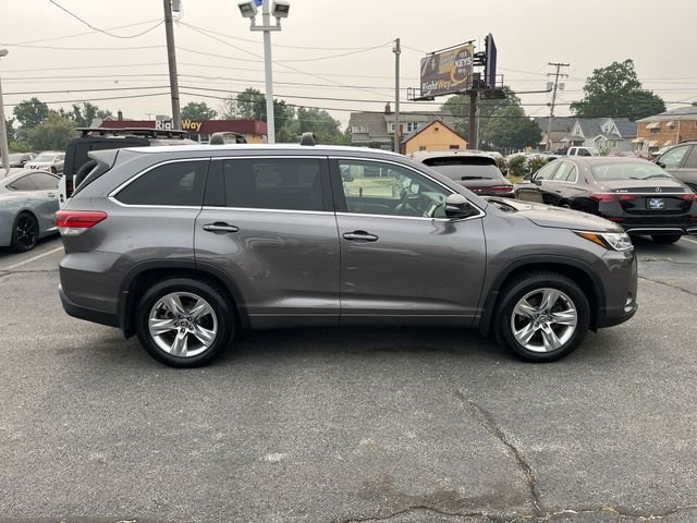 Used 2017 Gray Toyota Limited image 11