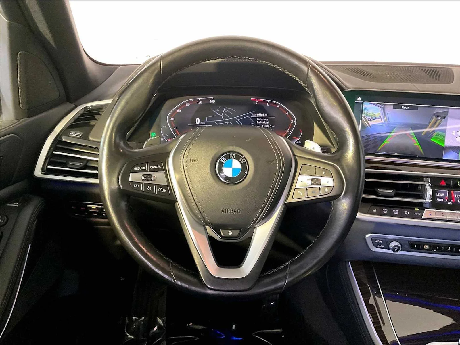 Used 2020 Black Sapphire Metallic BMW xDrive40i image 15
