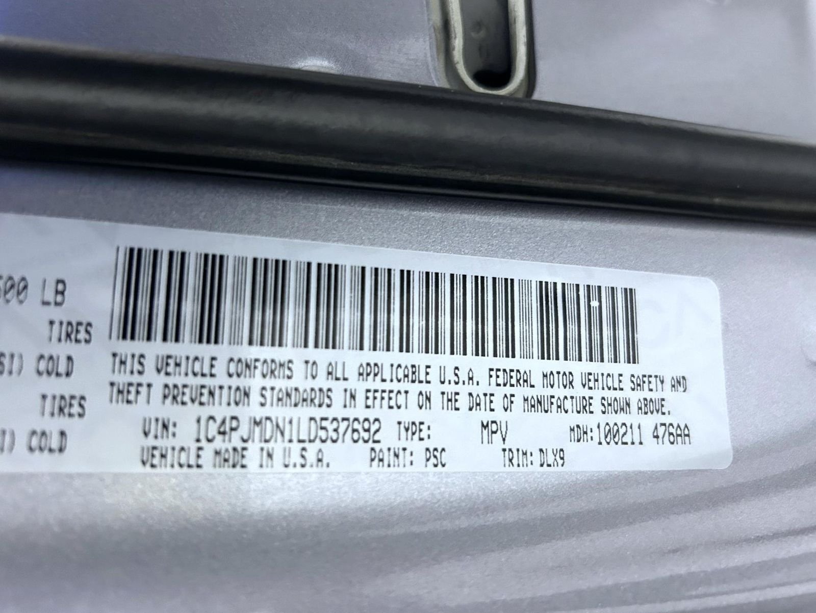 Used 2020 Silver Jeep Limited image 25