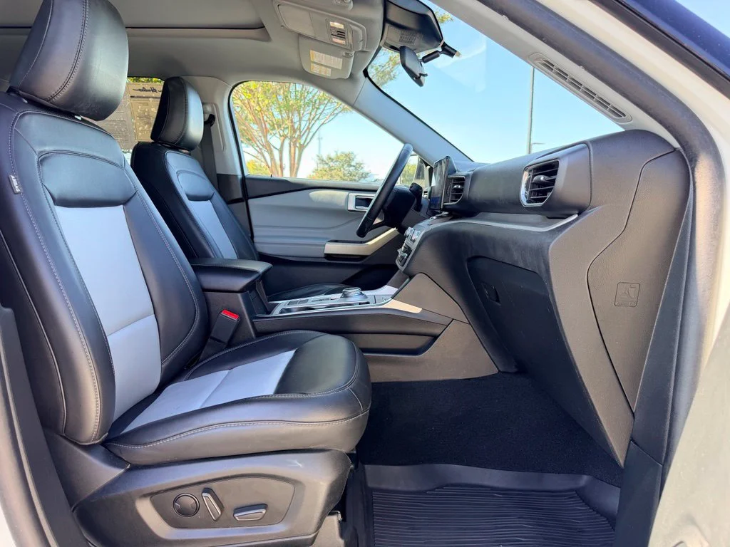 Used 2023 White Ford XLT image 11