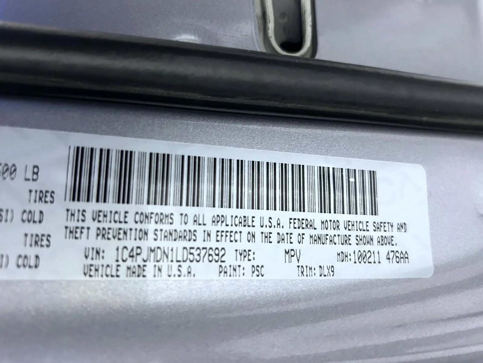 Used 2020 Silver Jeep Limited image 25