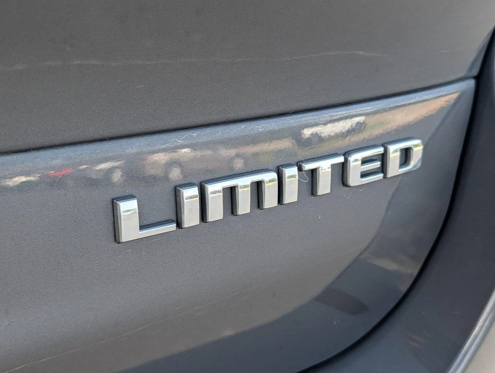 Used 2023 Baltic Gray Metallic Clearcoat Jeep Limited image 34