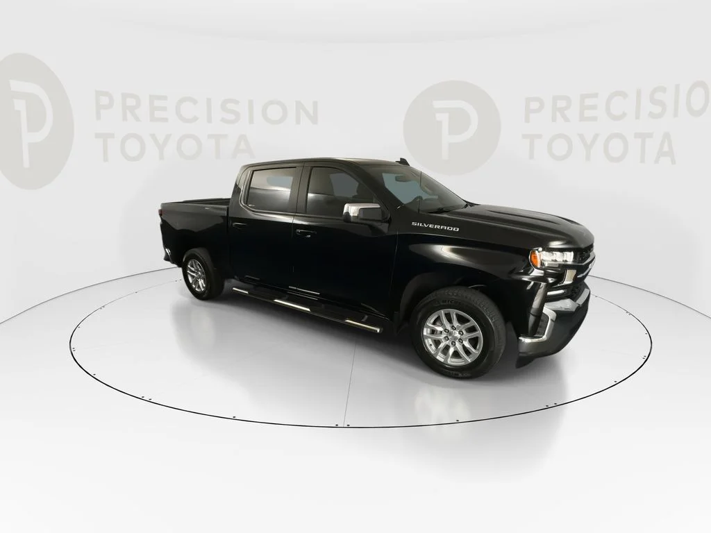 Used 2021 Black Chevrolet LT image 24