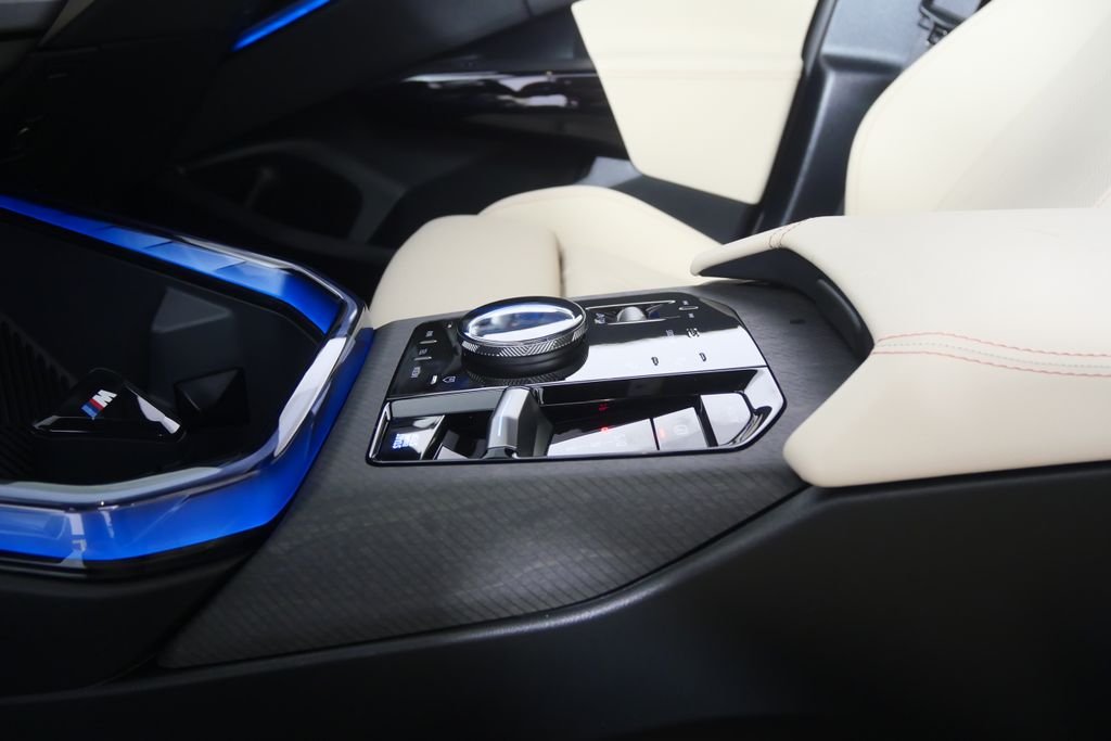 Used 2026 Black Sapphire Metallic BMW 30 xDrive image 20