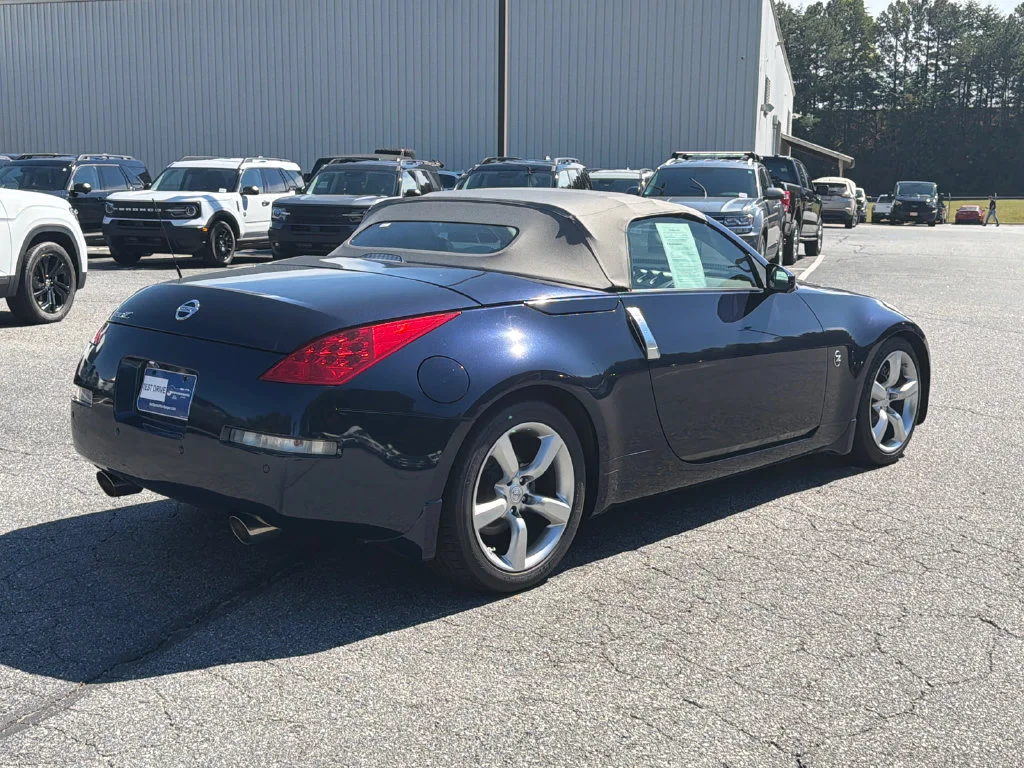 Used 2007 Blue Nissan Touring image 7