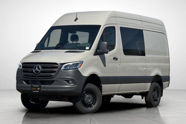 2026 Mercedes-Benz Sprinter 2500 Crew 144 WB