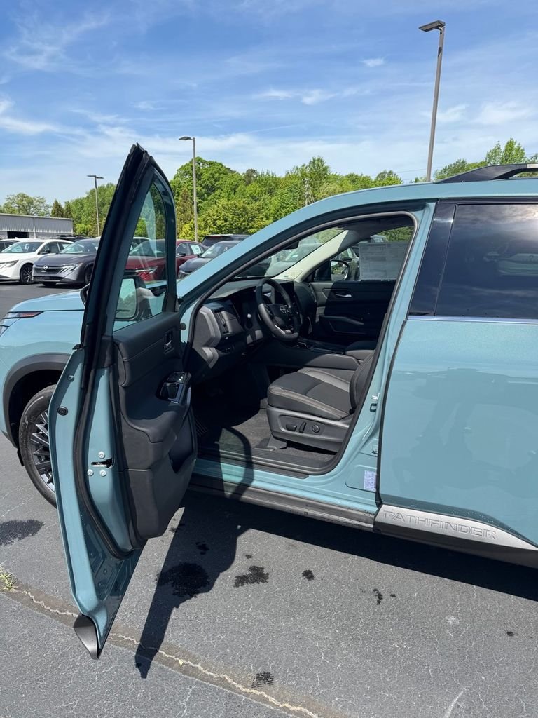 New 2026 Baltic Teal Pearl Nissan SL image 10