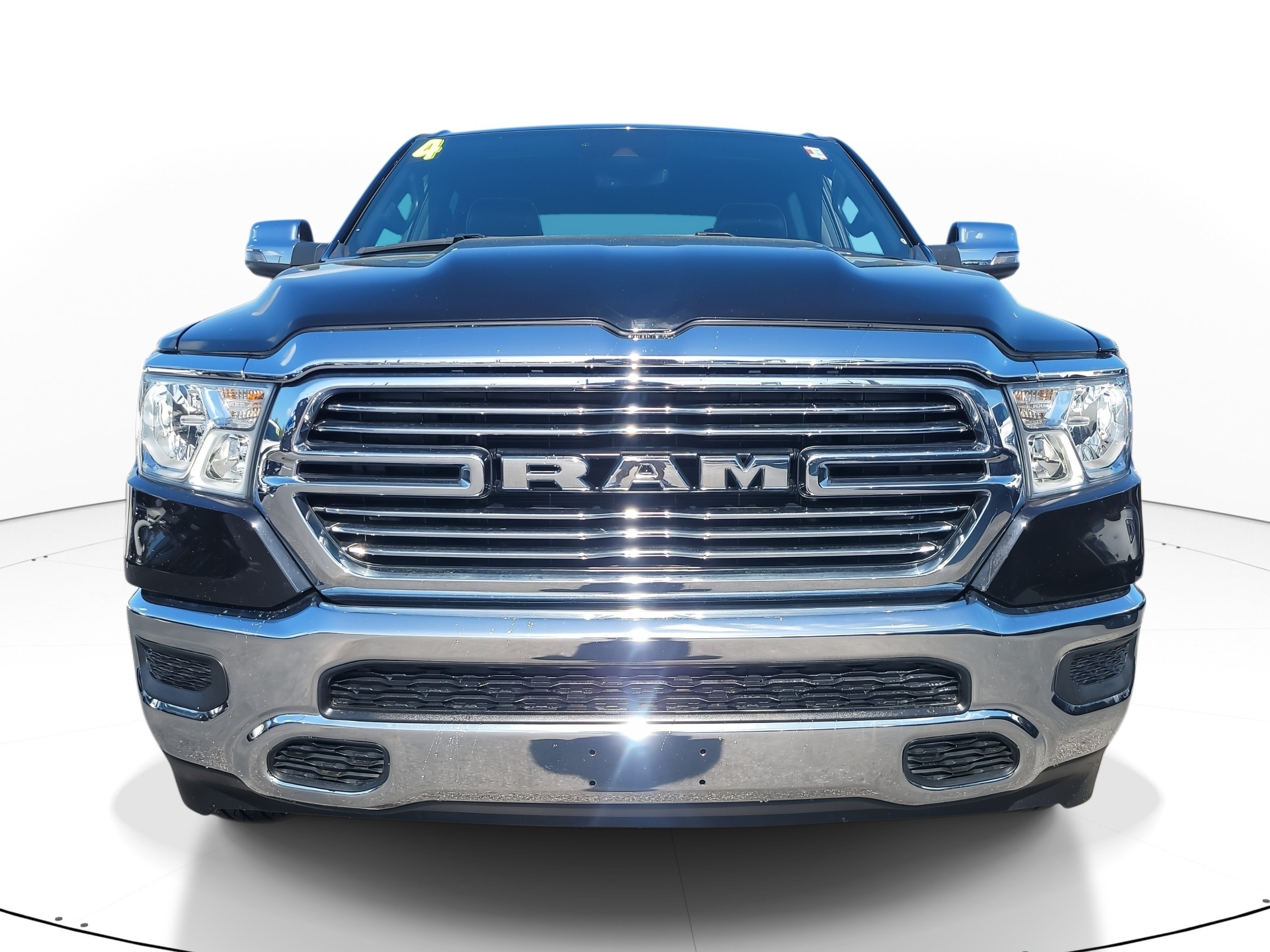 Used 2024 Diamond Black Crystal Pearlcoat Ram Laramie image 2