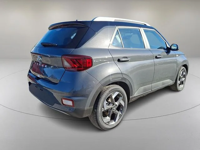 New 2026 Gray Hyundai SEL image 7