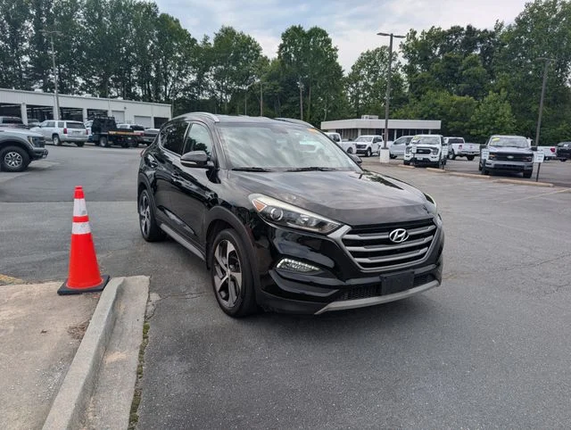 Used 2018 Black Hyundai Sport image 6
