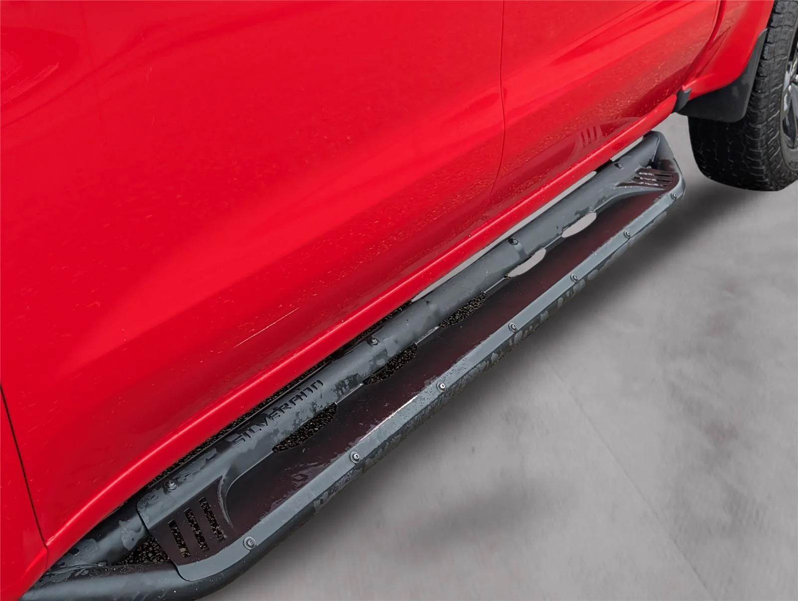 Used 2021 RED HOT Chevrolet LT Trail Boss image 13