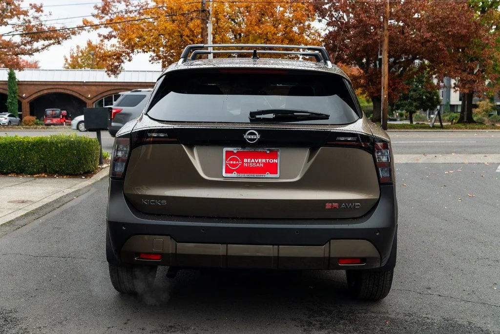 New 2026 Canyon Bronze Metallic Nissan SR image 5