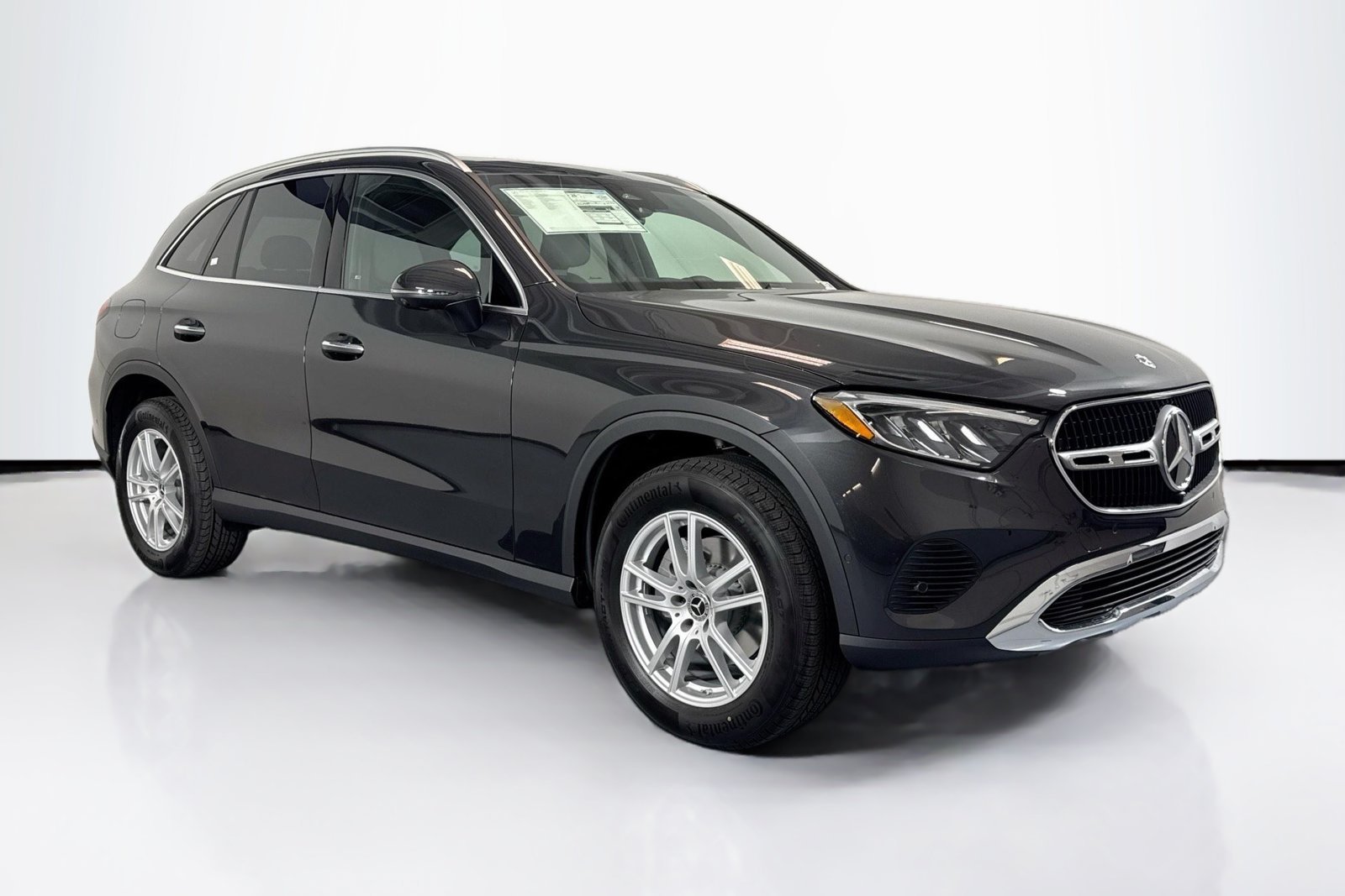 New 2026 Graphite Grey Metallic Mercedes-Benz GLC 300 image 3