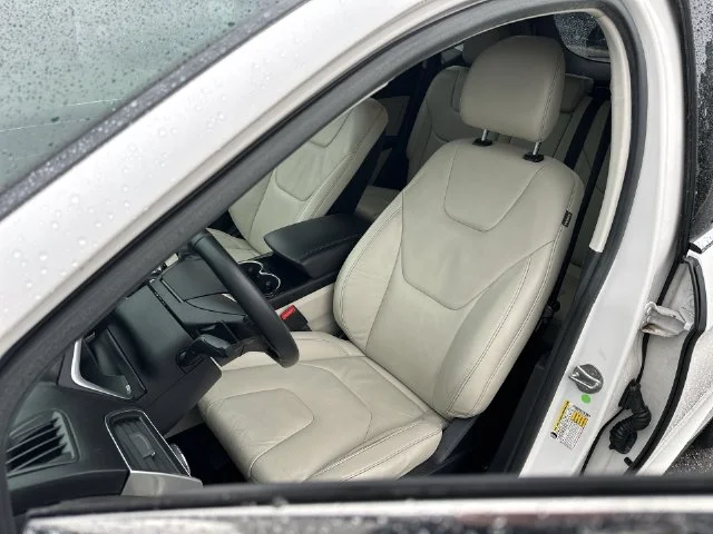 Used 2016 White Ford Titanium image 12