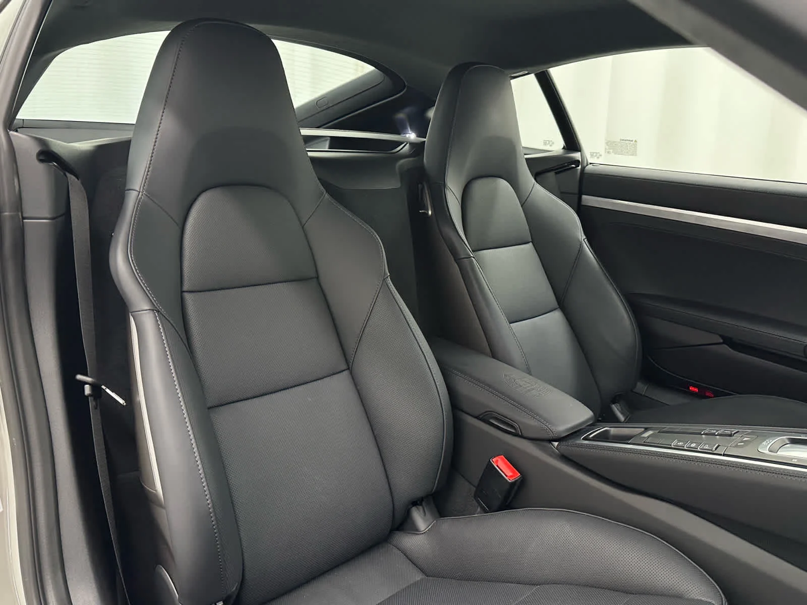 Used 2025 Chalk Porsche GTS 4.0 image 15