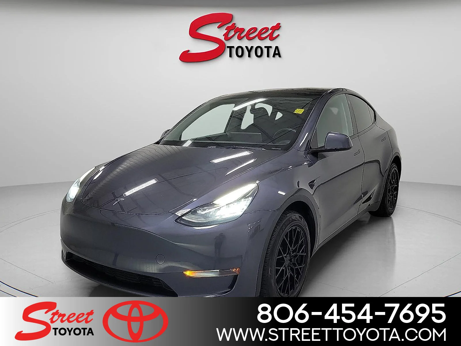 2023 Tesla Model Y Long Range Dual Motor All-Wheel Drive's photo