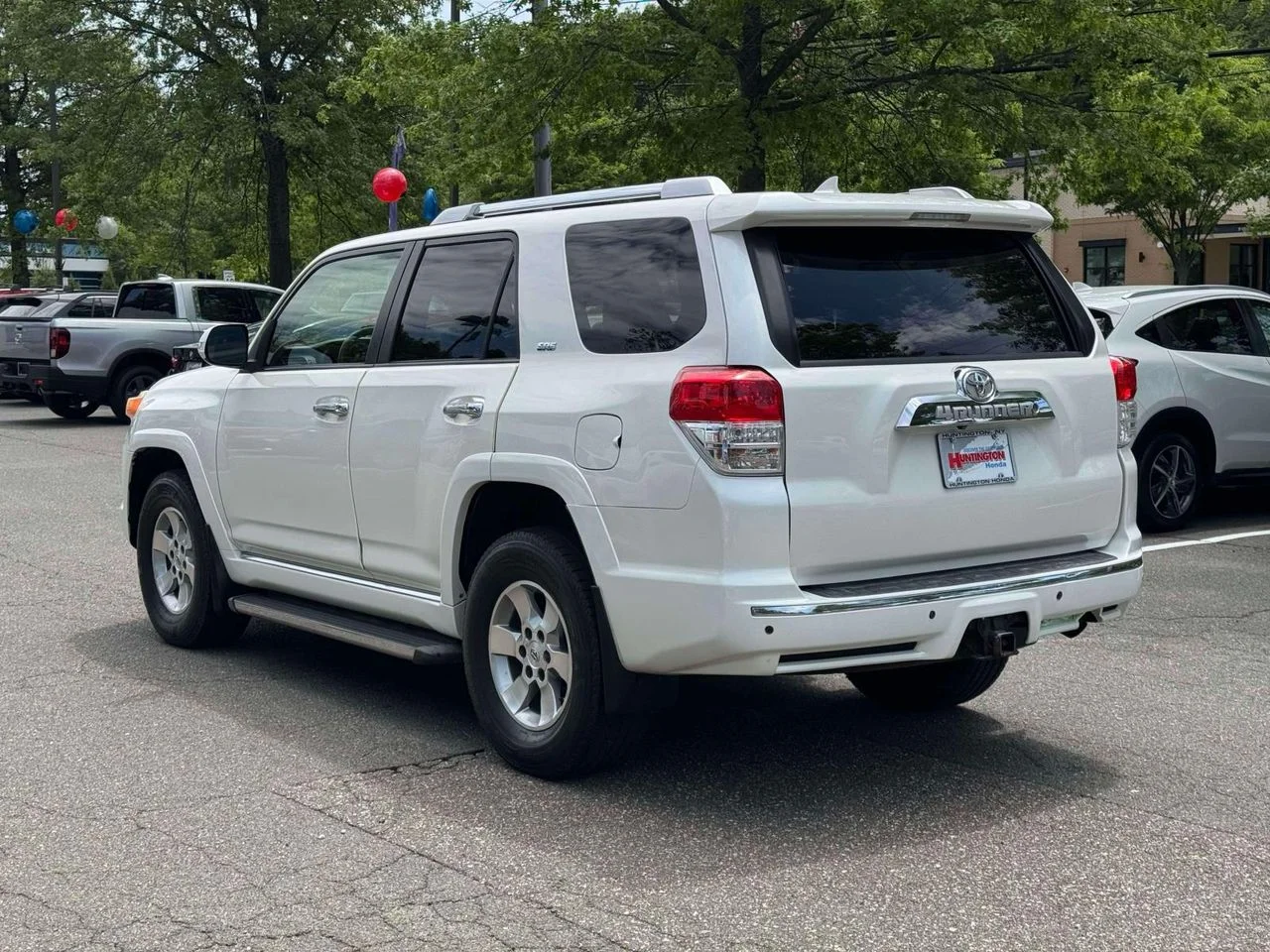 Used 2013 Blizzard Pearl Toyota SR5 image 5