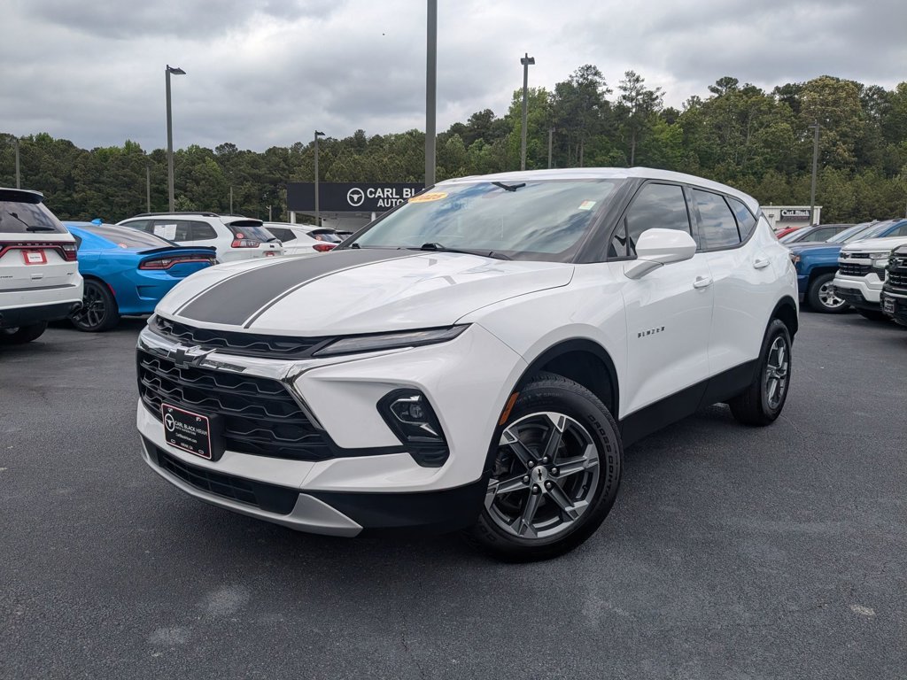 2025 Chevrolet Blazer 2.0T 2LT FWD's photo