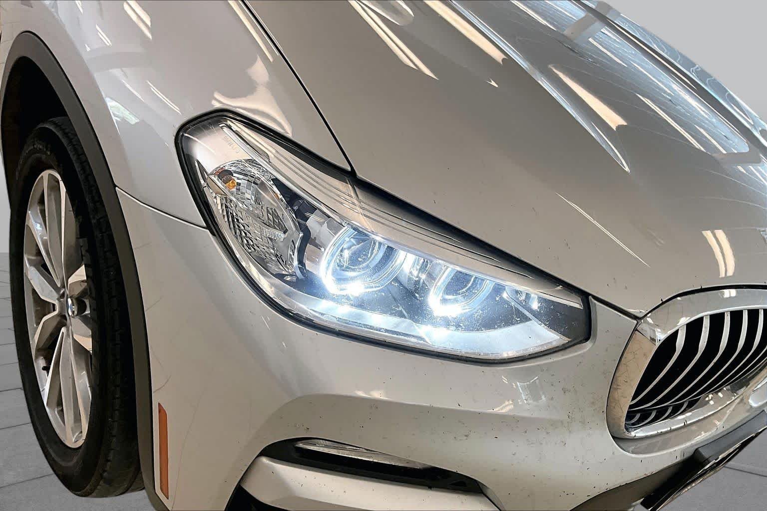 Used 2019 Glacier Silver Metallic BMW xDrive30i image 26