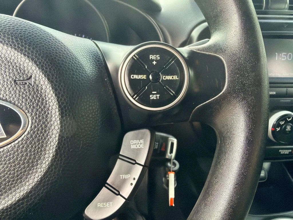 Used 2019 Alien II Kia Base image 28