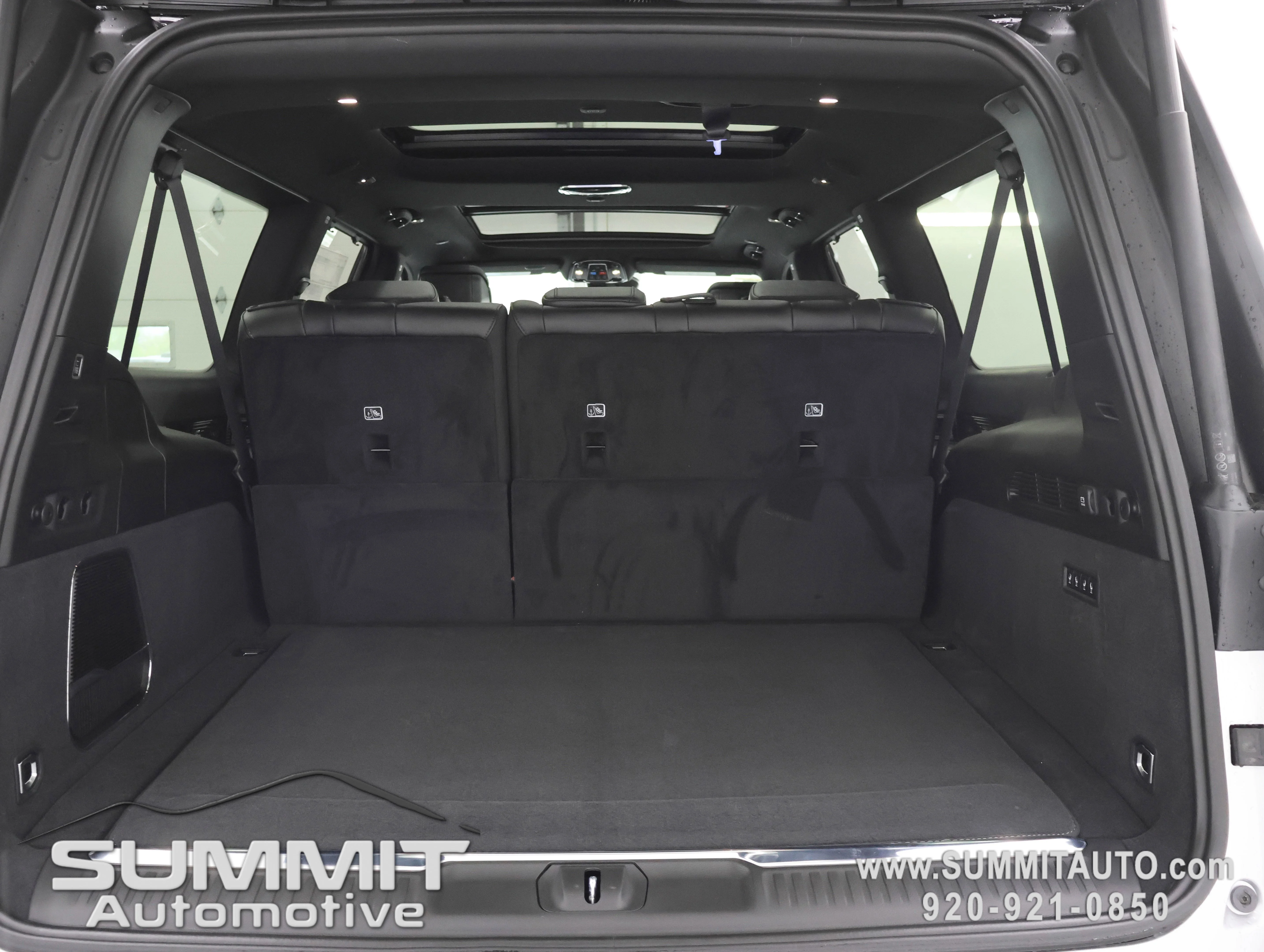 New 2026 Silver-Zynith Exterior Paint Jeep Summit Obsidian image 32