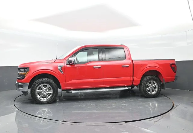 Certified Used 2024 Vermillion Red Ford XLT image 4