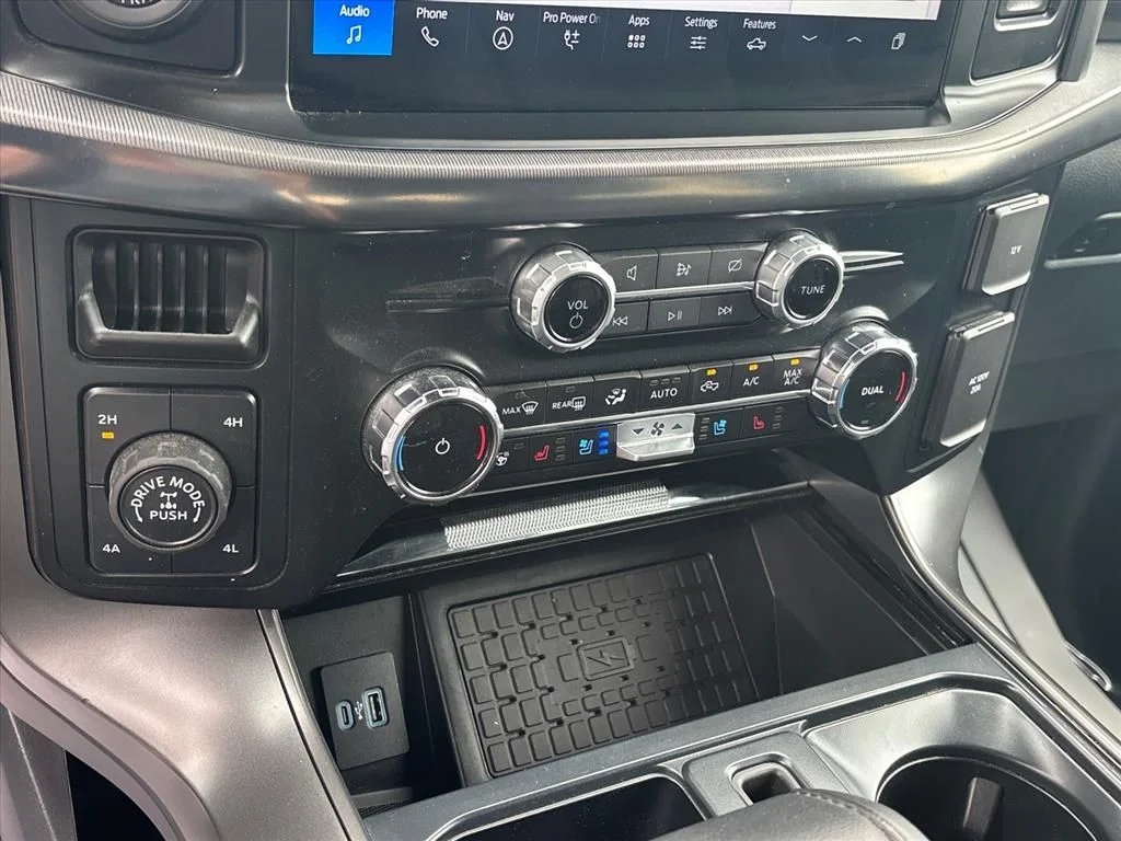 Used 2024 Black Ford Lariat image 35