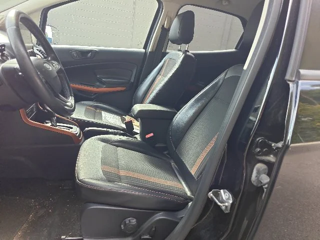 Used 2018 Black Ford SES image 8