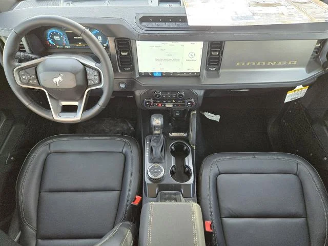 New 2025 Desert Sand Ford Badlands® image 37