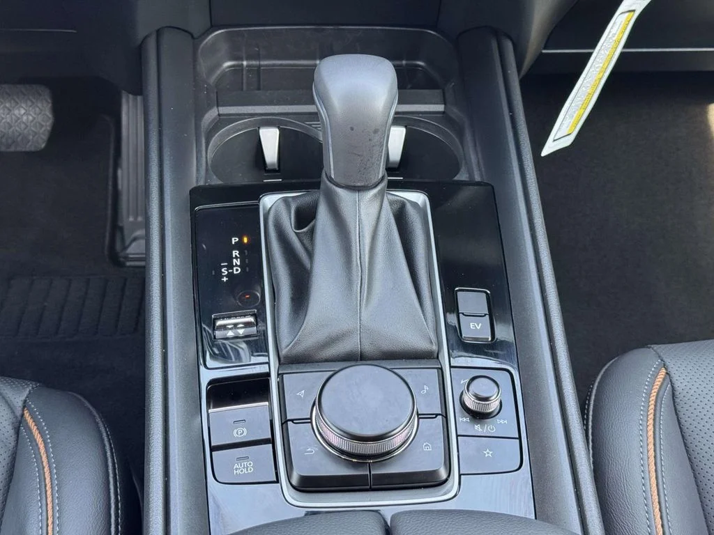 Used 2025 Gray Mazda Premium image 21
