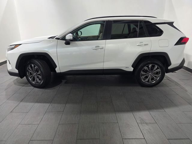 Certified Used 2024 Beige Toyota XLE Premium image 2