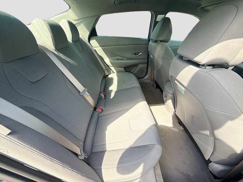 New 2026 Amazon Gray Hyundai SE image 19