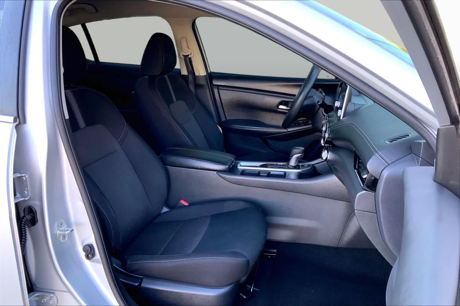 Used 2023 Brilliant Silver Metallic Nissan SV image 9