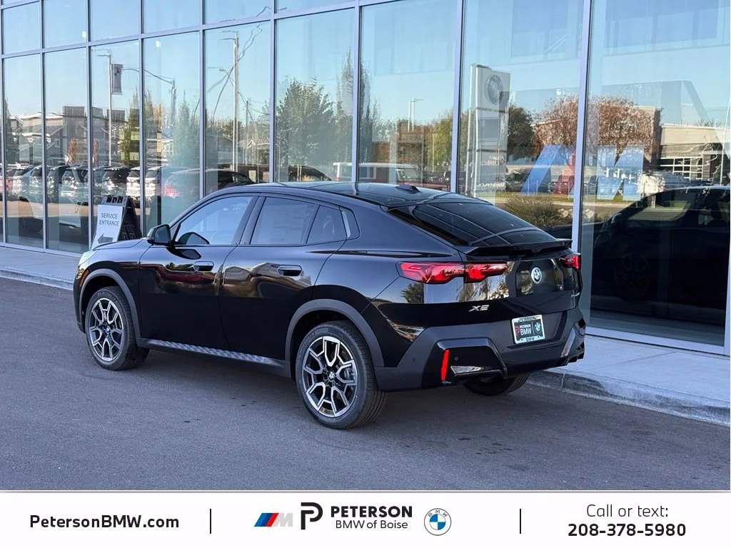 New 2027 Black BMW xDrive28i image 3