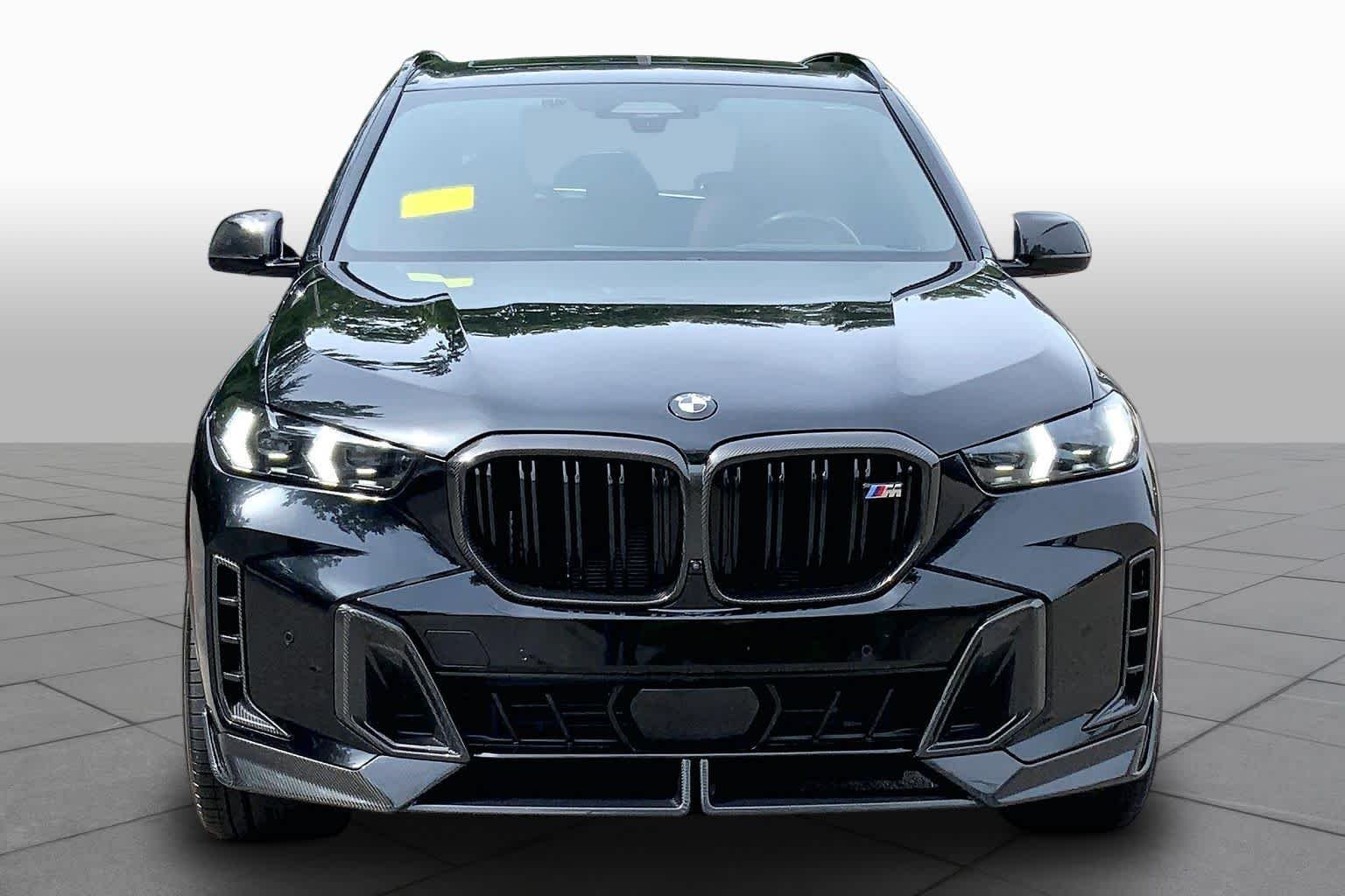 Used 2025 Black Sapphire Metallic BMW M60i image 4