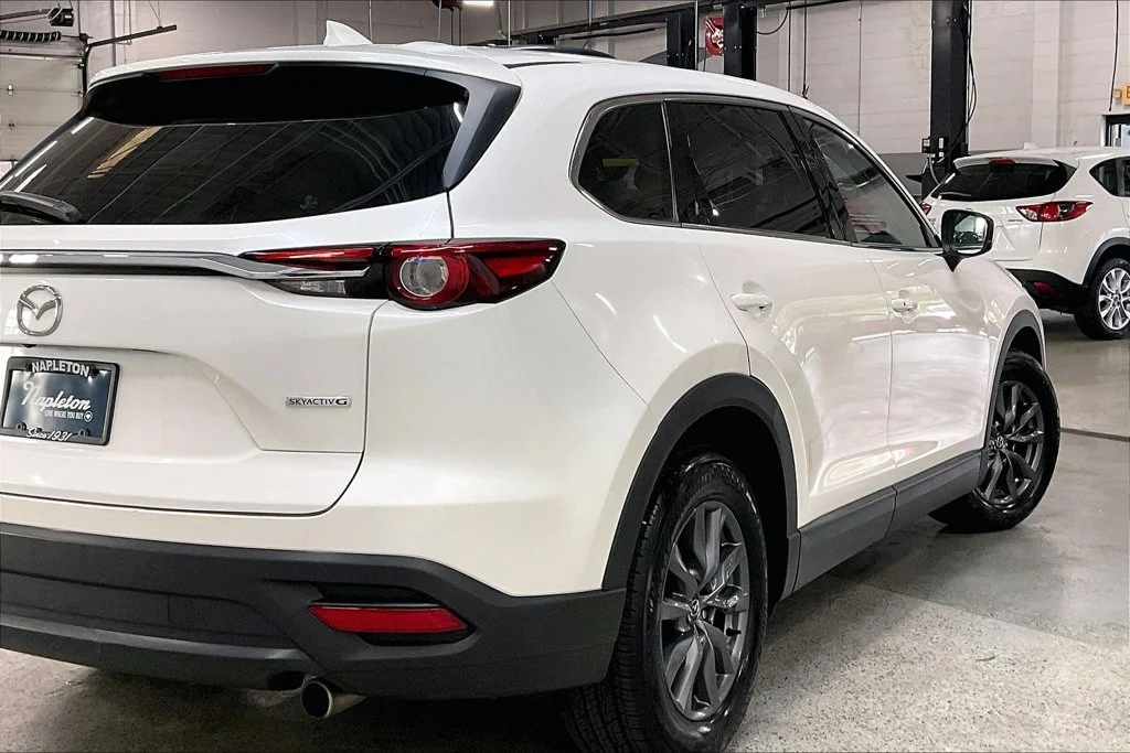 Used 2023 White Mazda Touring image 13