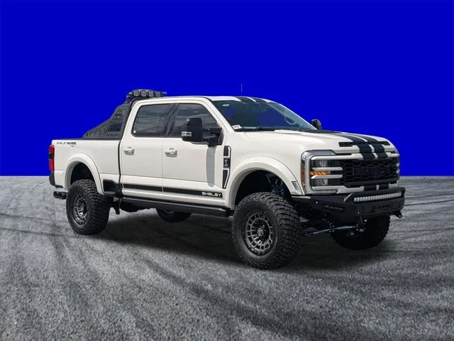 New 2026 Star White Metallic Tri-Coat Ford F-250® Lariat® image 2