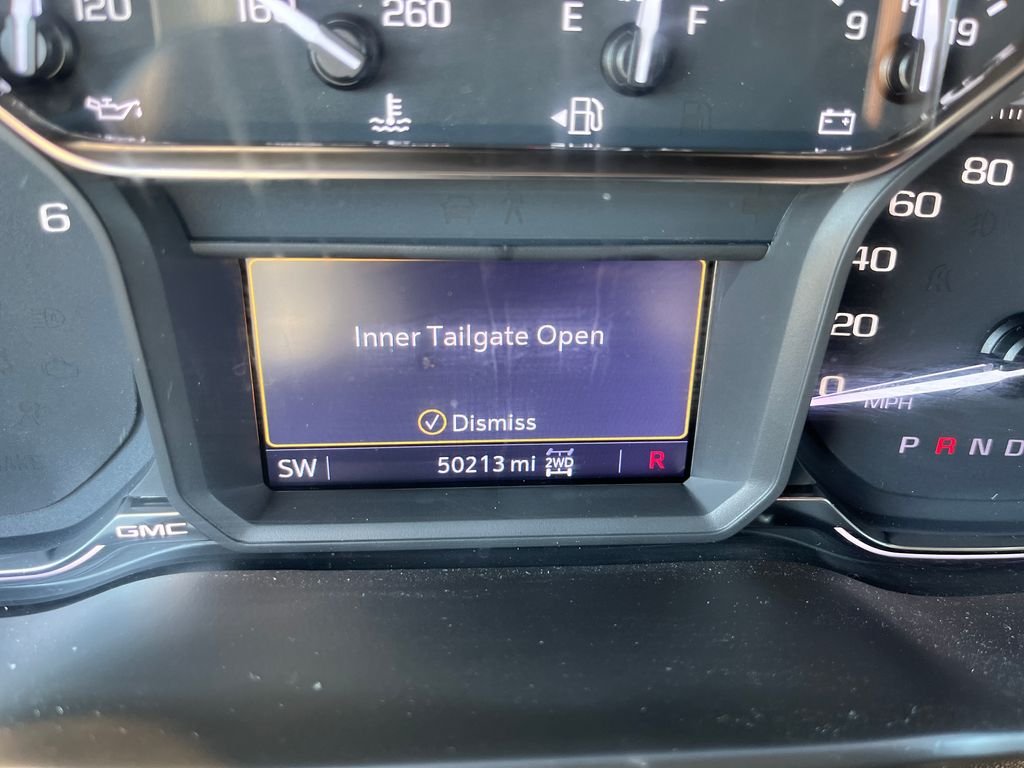 Used 2021 White GMC Elevation image 17