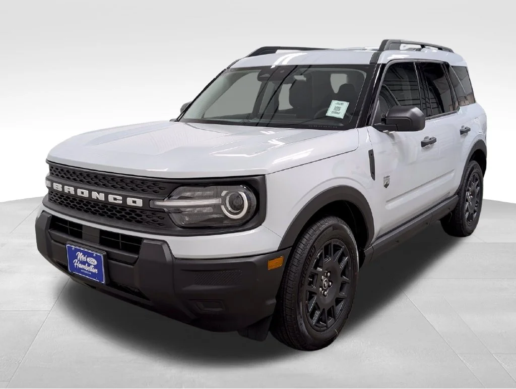 New 2026 Space White Metallic Ford Big Bend® image 15