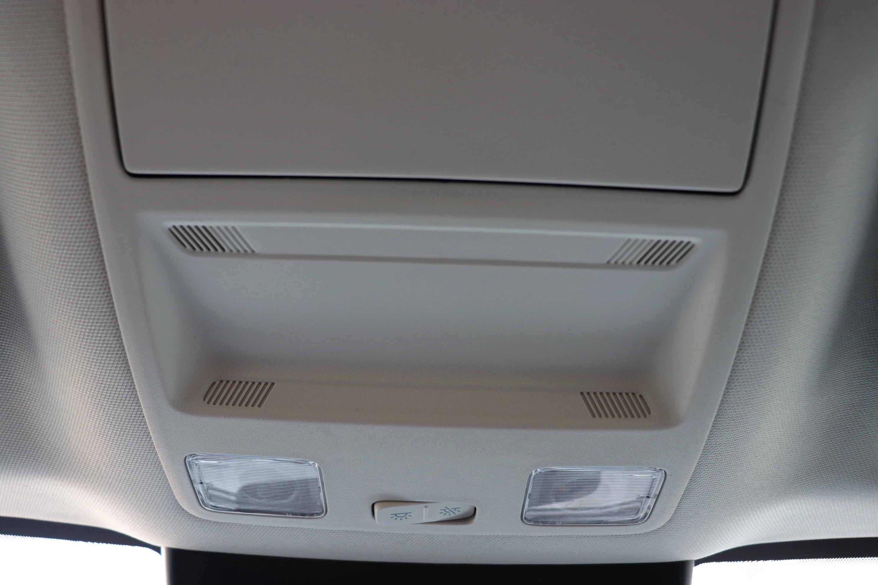 New 2026 OXFORD WHITE Ford XLT image 17
