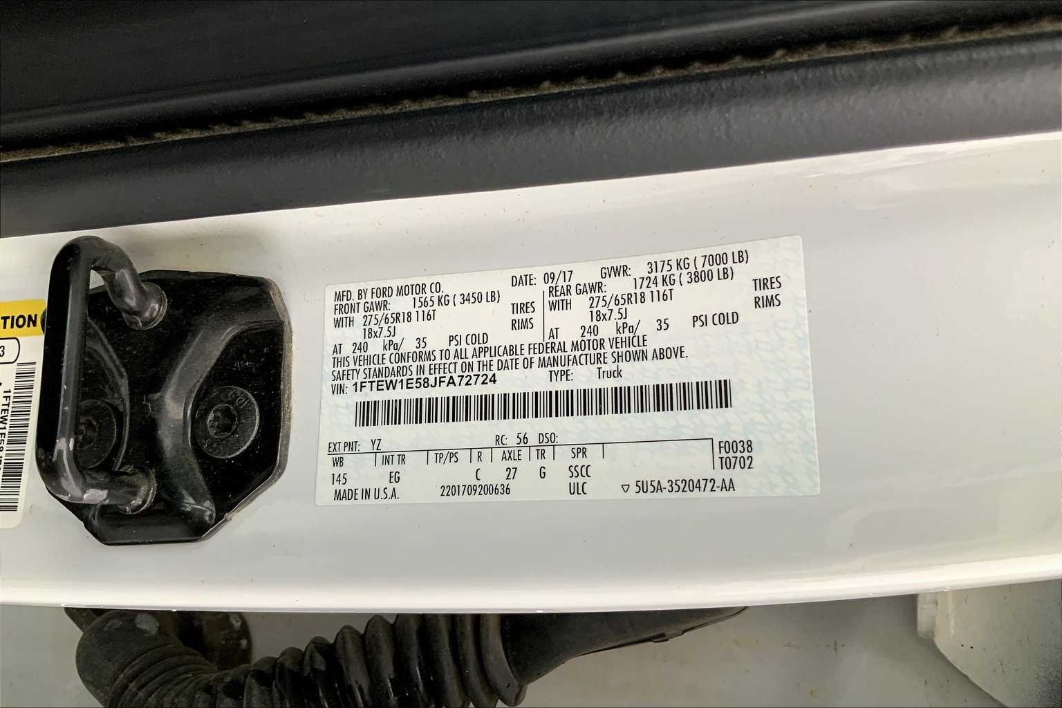 Used 2018 Oxford White Ford LARIAT image 29