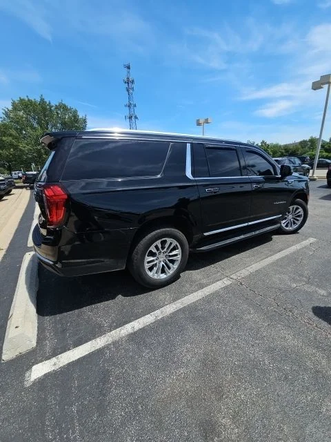 Used 2021 Black GMC SLT image 3
