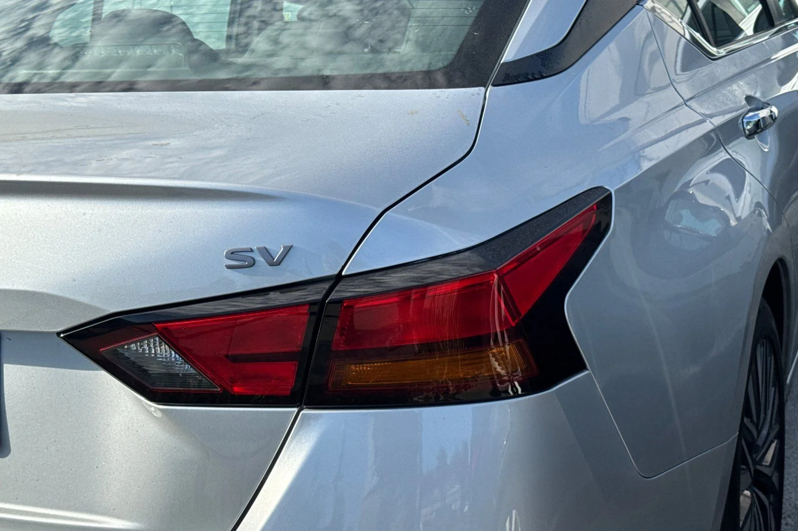 Used 2024 Brilliant Silver Metallic Nissan 2.5 SV image 7