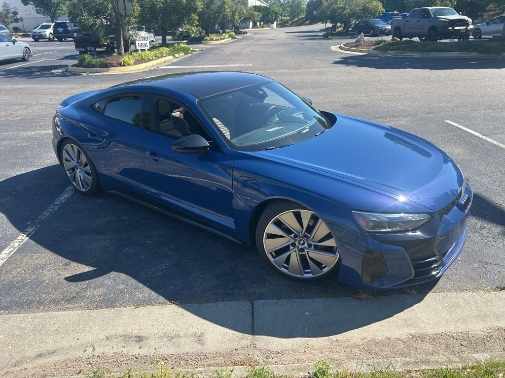 2022 Audi e-tron GT Prestige quattro's photo