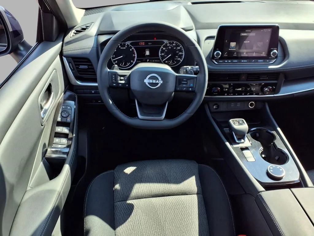 New 2026 Deep Ocean Blue Pearl Nissan SV image 4