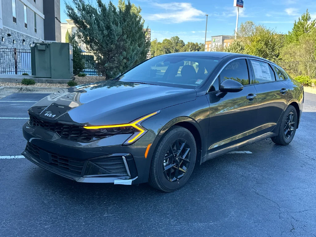 New 2026 Gray Kia LXS image 3
